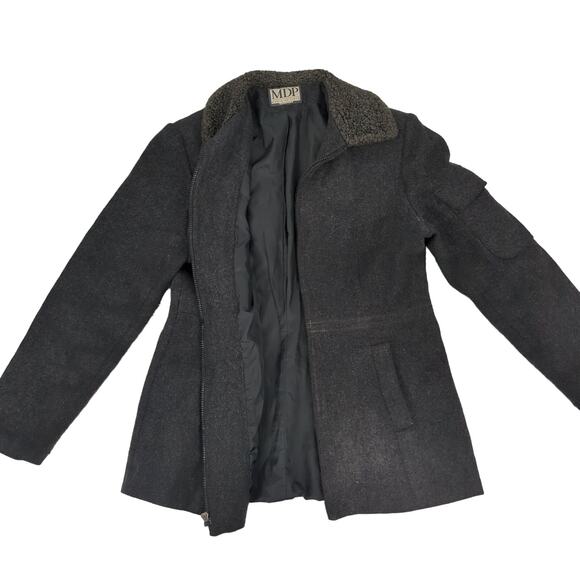 EUC Mario De Pinto Winter Coat Womens M Faux Fur Small Zipper - Picture 2 of 8